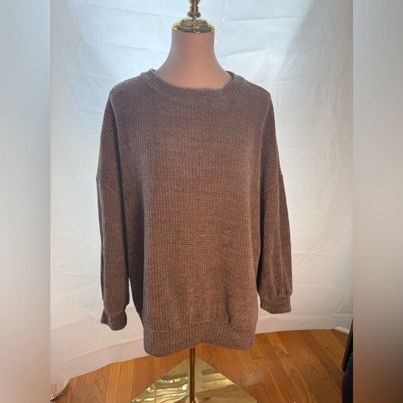 First Love Tan Crew Neck Sweater Chunky Knit Relaxed Fit - Picture 1 of 6